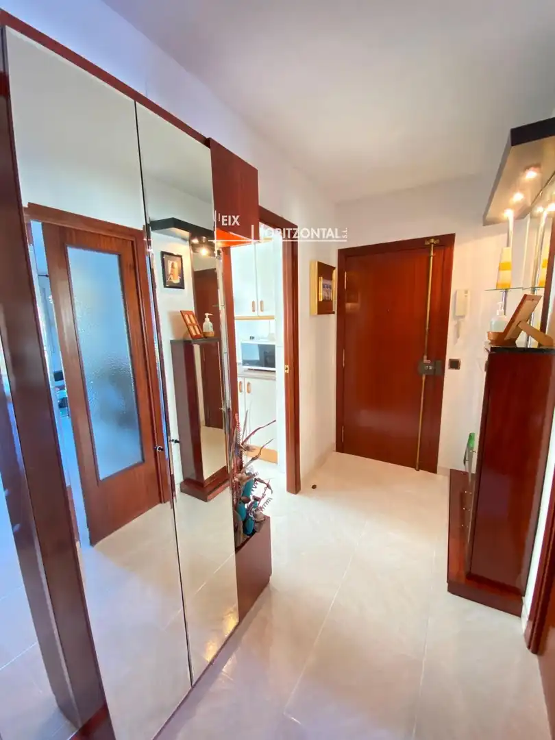 Wohnung zur Miete in Barberà del Vallès mit Klimaanlage, Heizung und Terrasse