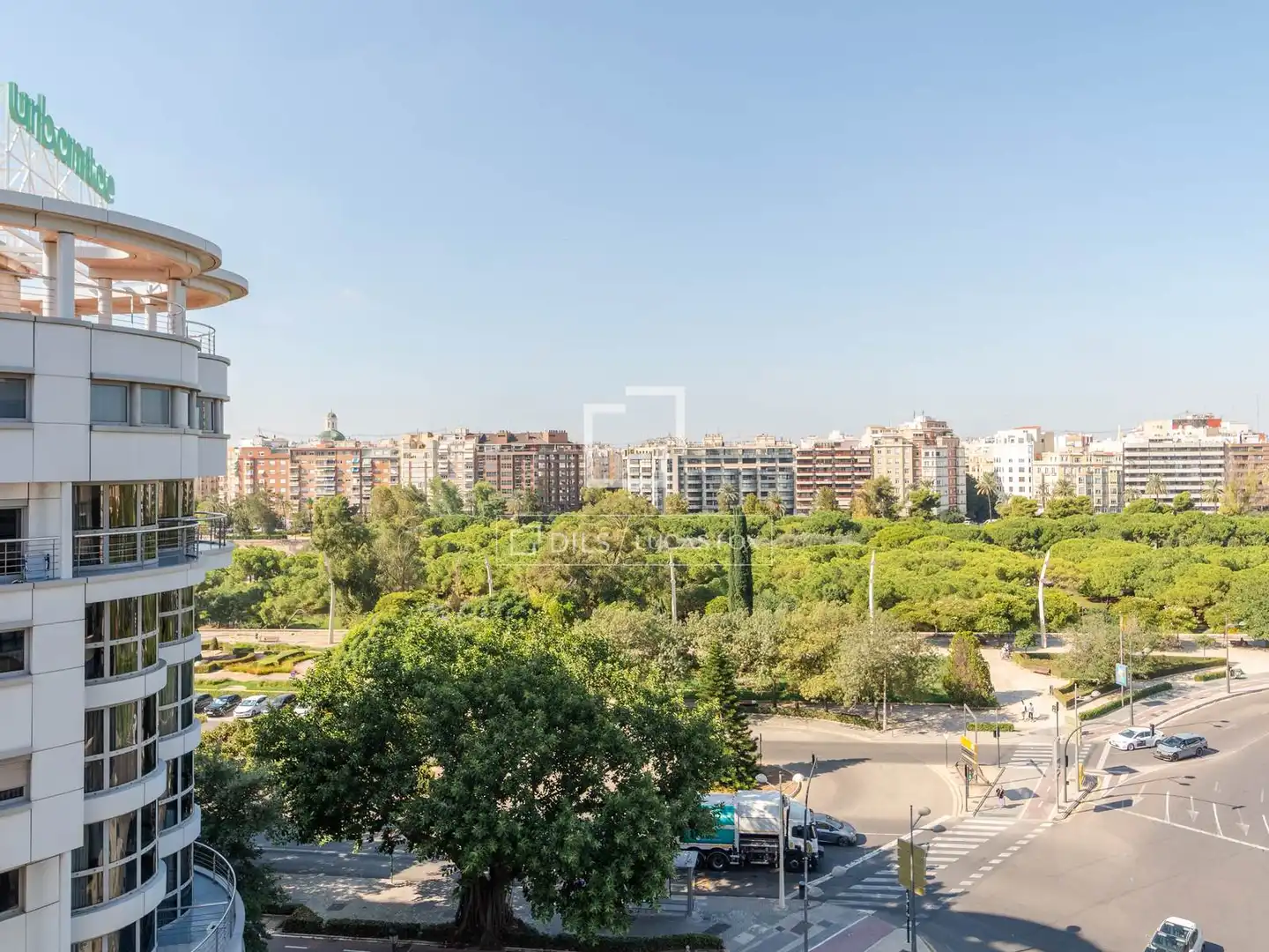Exterior view of Flat for rent in El Pla del Real