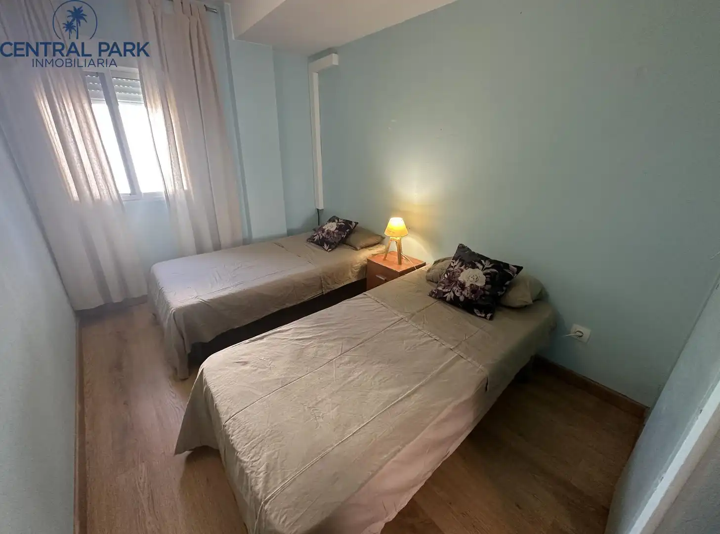 Dormitori de Apartament en venda en Salou amb Aire condicionat, Terrassa i Moblat