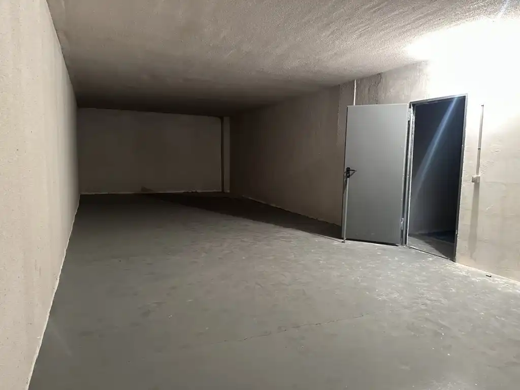Garage zum Verkauf in  Logroño