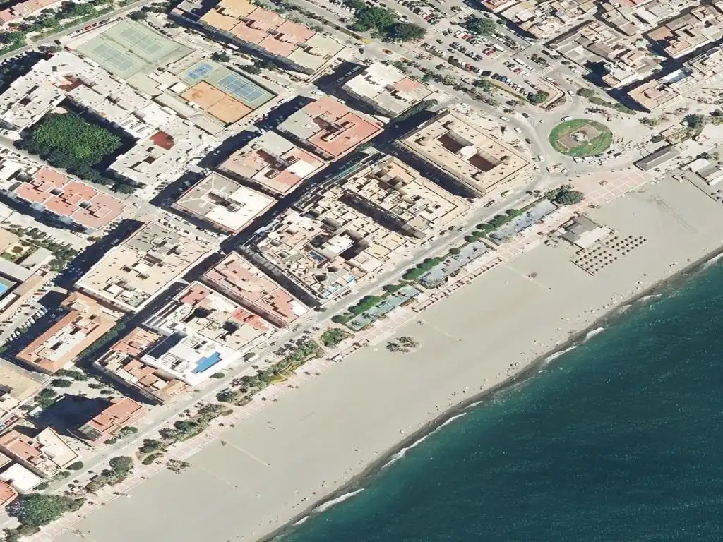 Pis en venda a Avenida del Mar Edificio Cala Tudanca 6, imagen 2