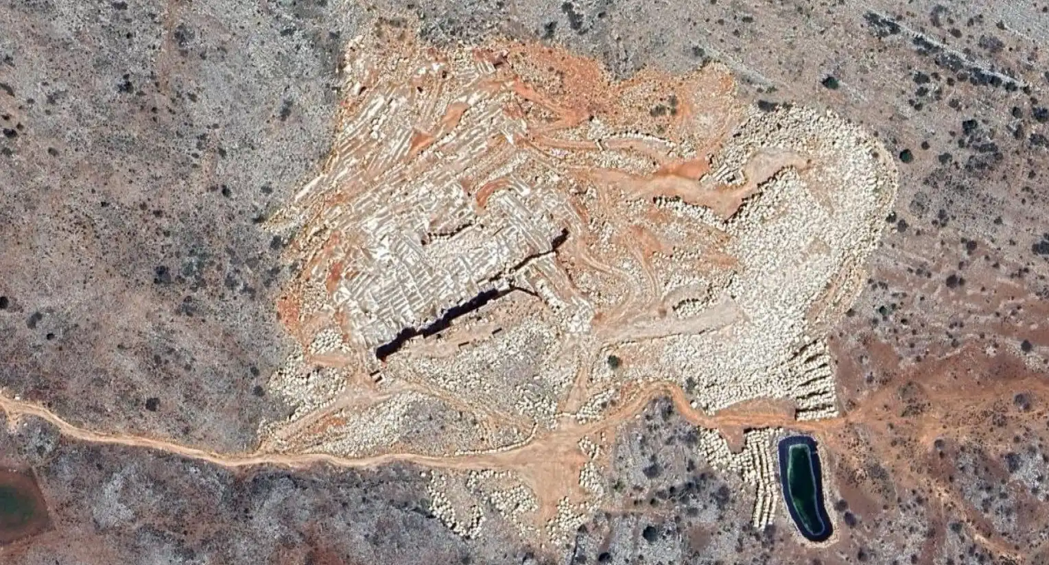 Terreny industrial en venda a Loja, imagen 2