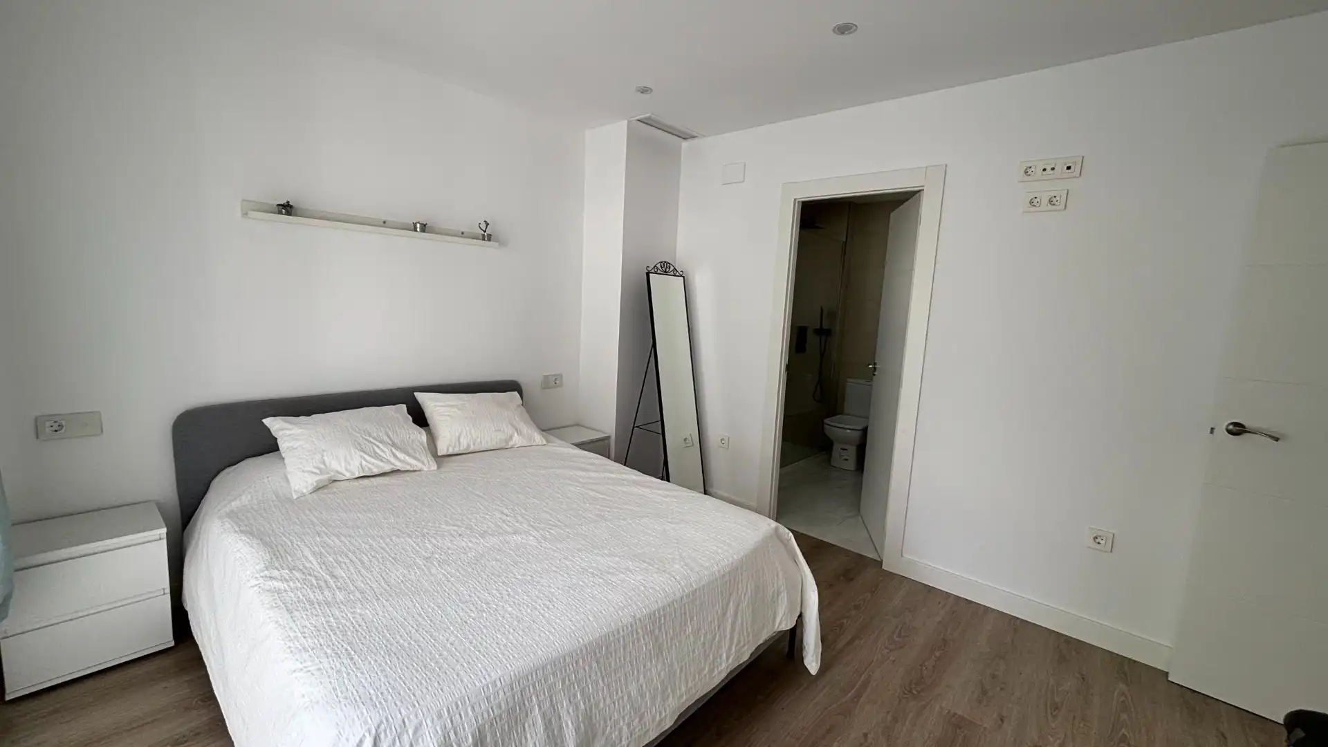 Bedroom of Houses for sale in La Nucia  with Air Conditioner, Heating and Private garden