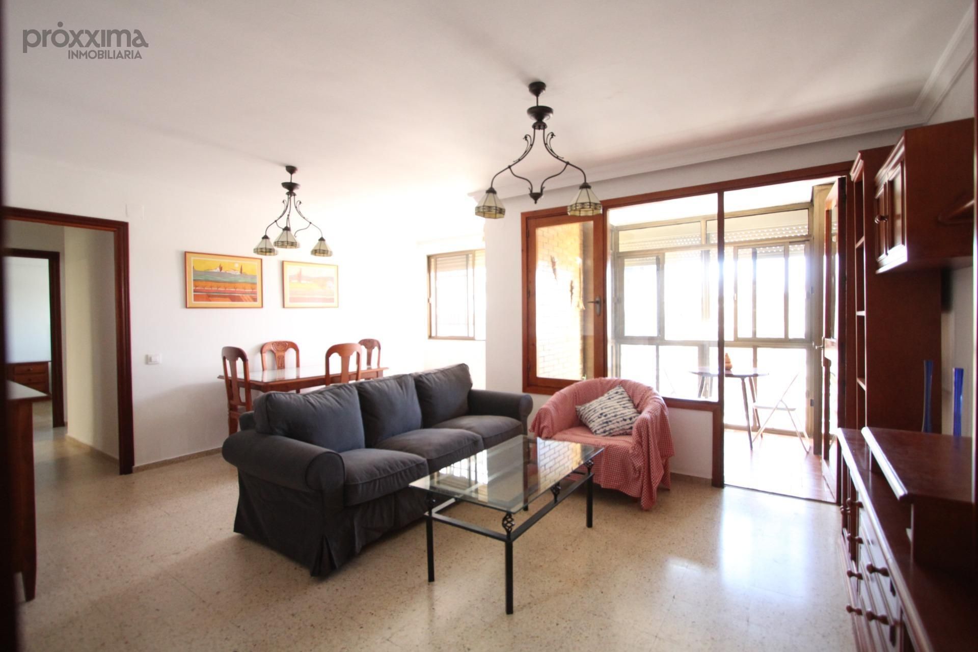 Flat to rent in Cruz Roja, Macarena