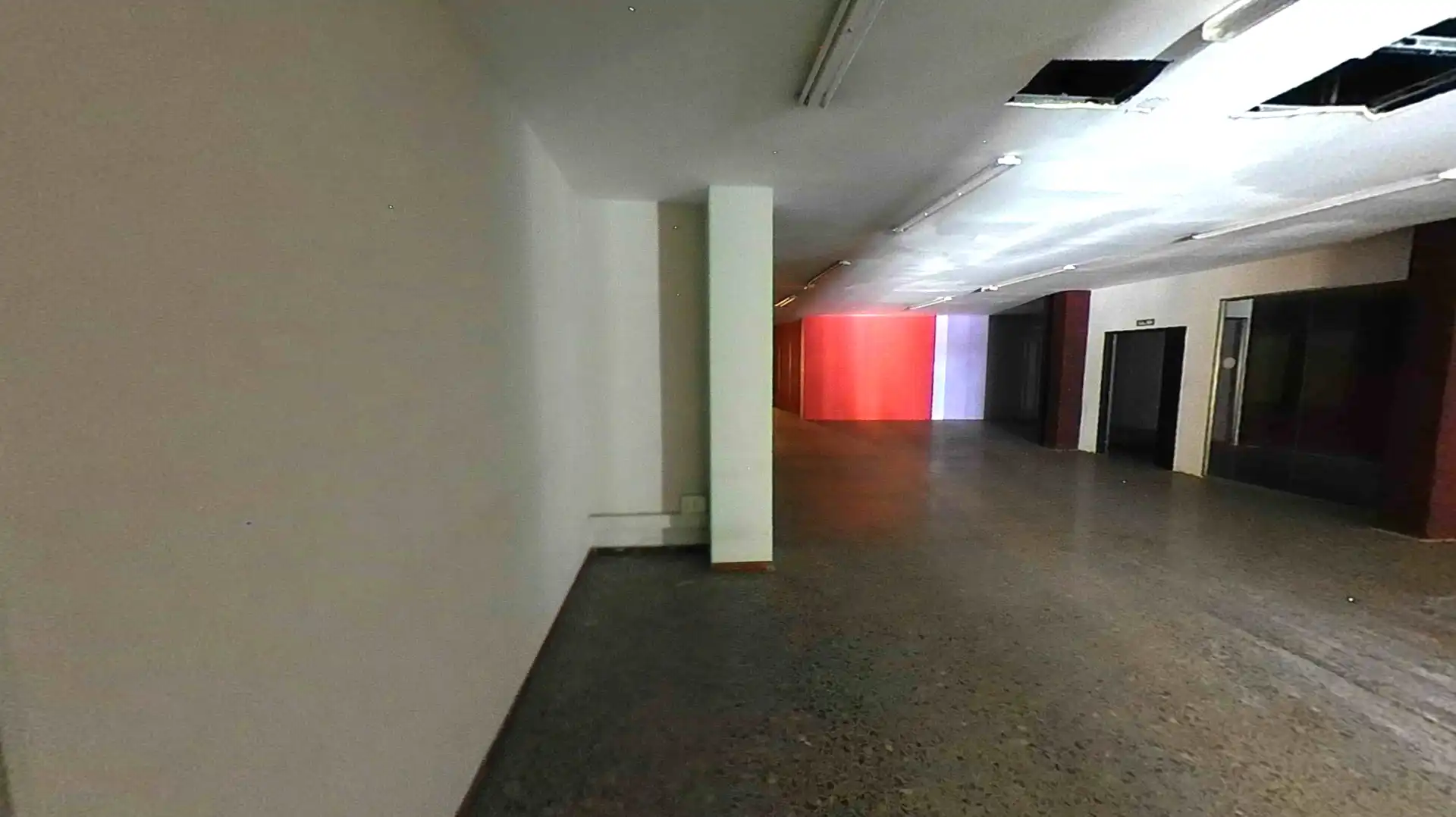 Nau industrial en venda en Viladecans