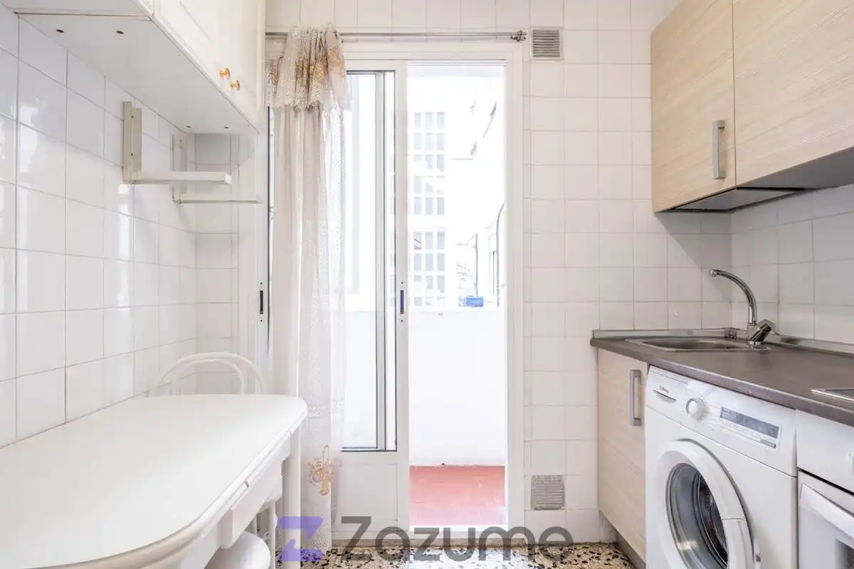 Flat with lift to rent in C. de Andrés Vicente, imagen 5