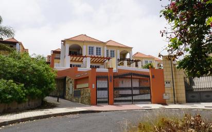 Casa adosada en venda a Zona Botánico