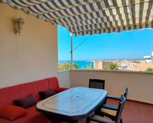 Terrassa de Apartament de lloguer en Fuengirola amb Terrassa i Piscina