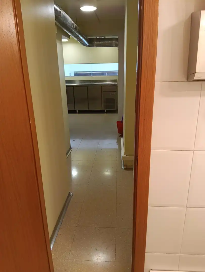 Business premises to rent in Creu Alta - Puiggener, imagen 15