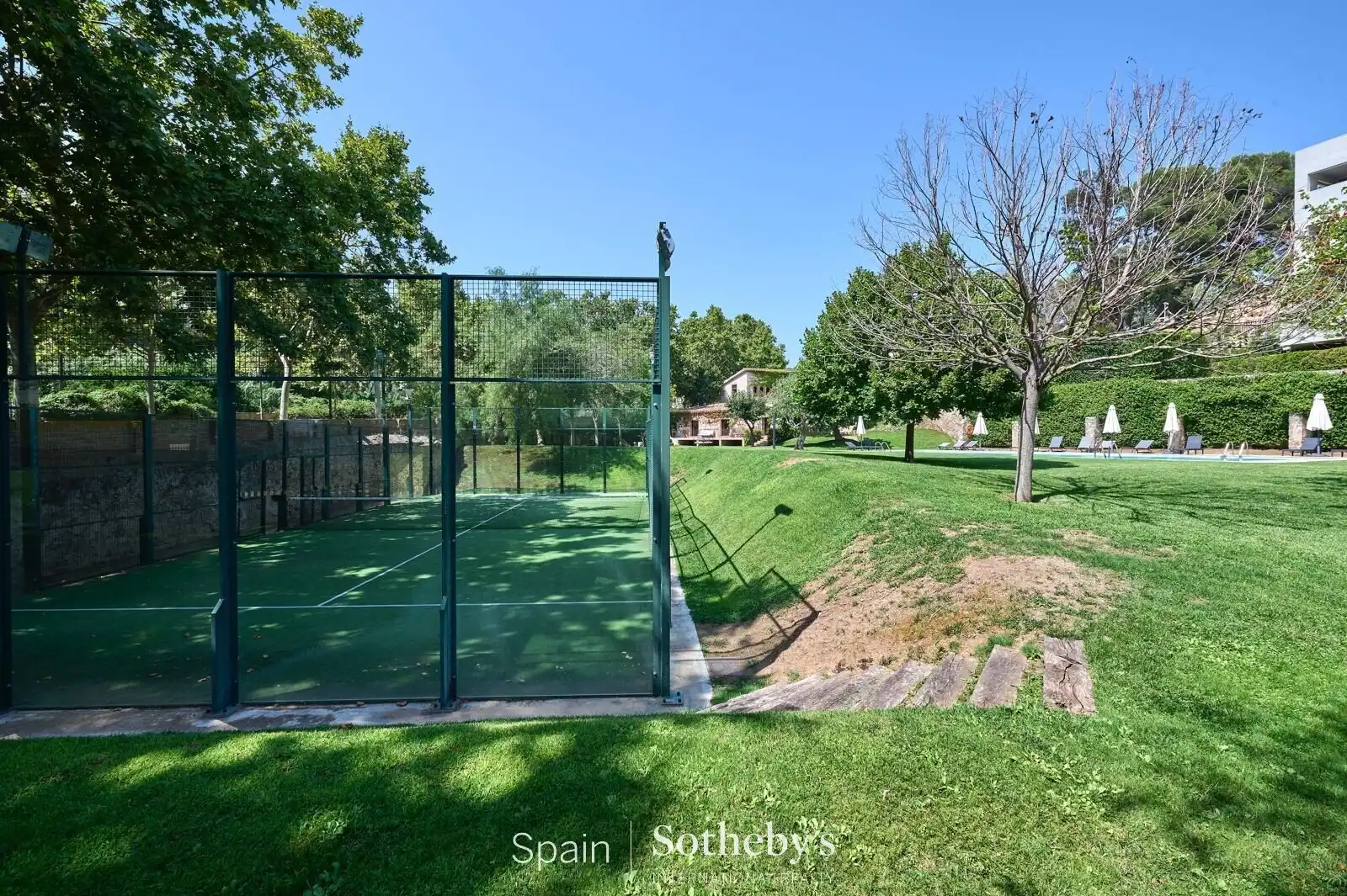 Casa o xalet en venda en Alella amb Aire condicionat, Calefacció i Jardí privat