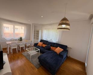 Living room of Flat to rent in Beasain  with Heating, Terrace and Storage room