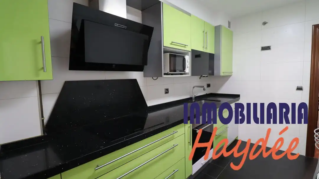 Kitchen of Flat for sale in Leioa  with Heating and Storage room