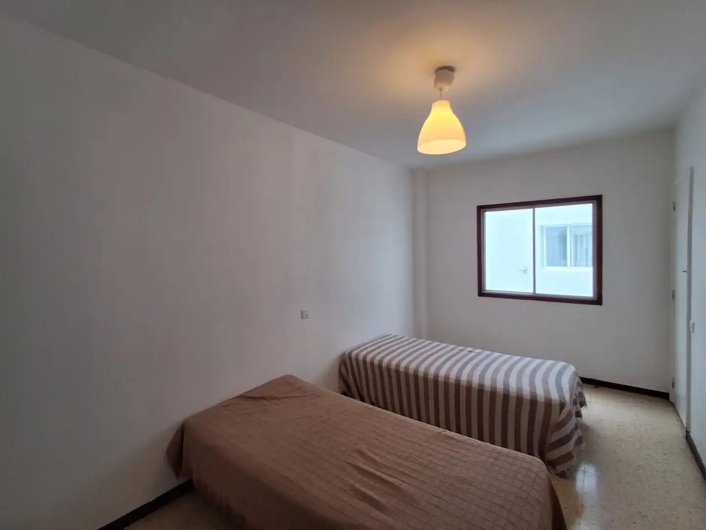 Habitación de Piso de alquiler en Las Palmas de Gran Canaria con Parquet, Horno y Balcón