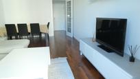 Sala d'estar de Pis de lloguer en  Barcelona Capital amb Aire condicionat, Calefacció i Moblat