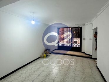 Local comercial en venta en Carrer del Miracle 8