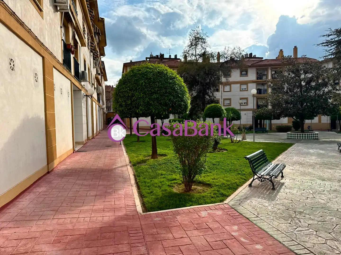 Exterior view of Flat for sale in Córdoba  with Air Conditioner, Terrace and Storage room