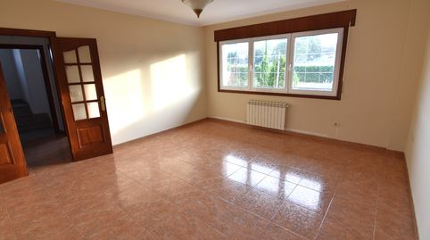 Foto 4 de Casa o chalet en venta en Pontido, Cambre , A Coruña