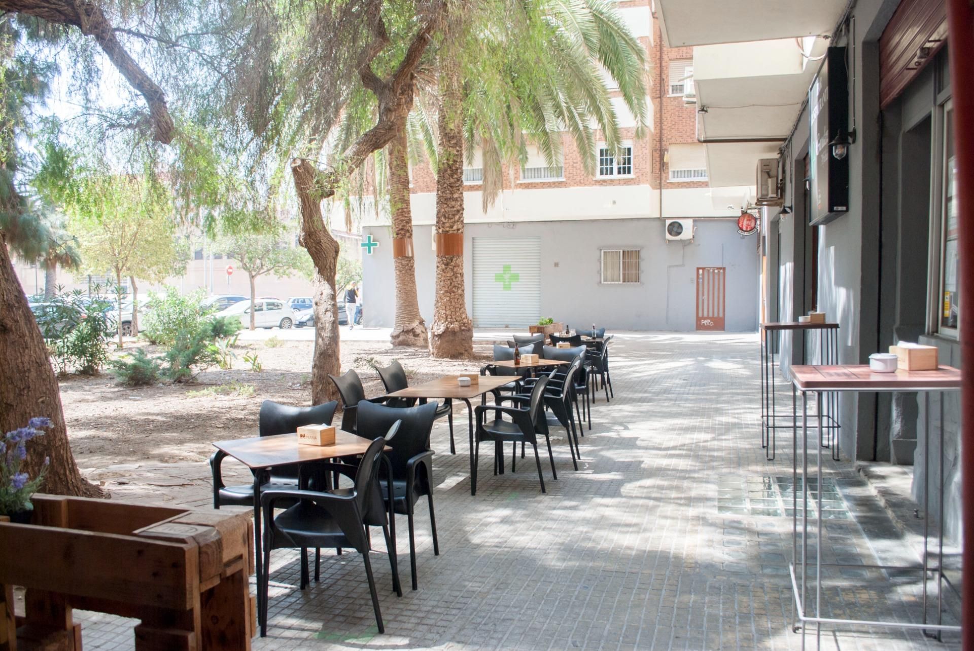 Terrace of Premises to rent in  Valencia Capital  with Air Conditioner, Terrace and Furnished