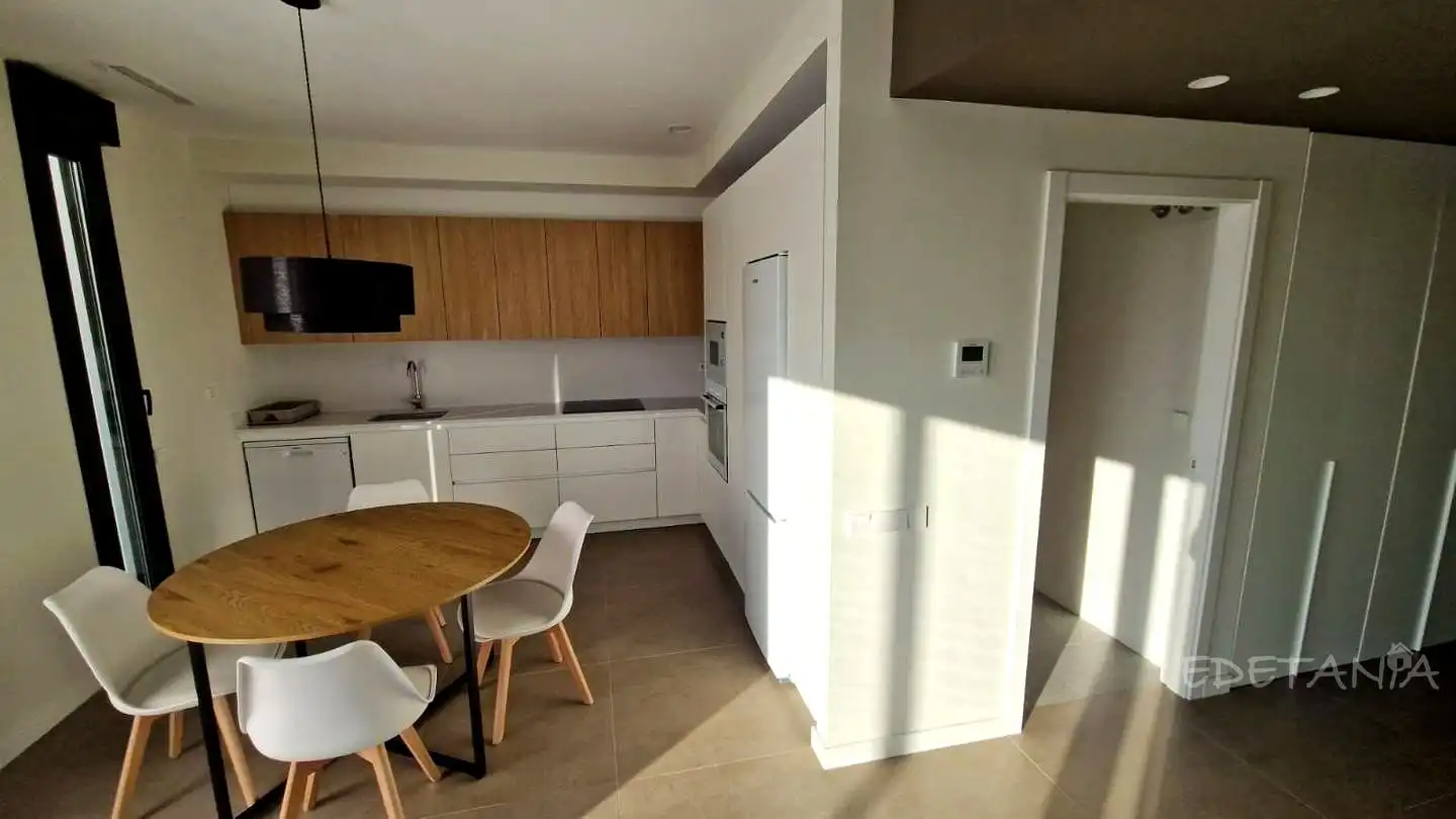 Cuina de Planta baixa de lloguer en Vinalesa amb Aire condicionat i Moblat