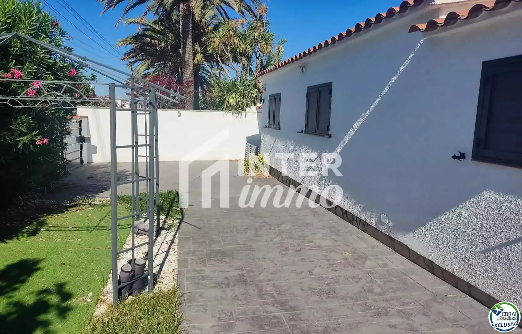 Casa amb piscina en venda a Calle Peni 62A, imagen 2