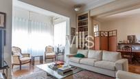 Sala d'estar de Apartament en venda en  Barcelona Capital amb Balcó