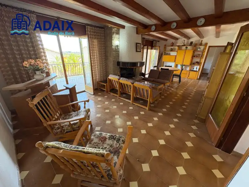 Casa o chalet en venta en Roda de Berà con Terraza, Trastero y Piscina