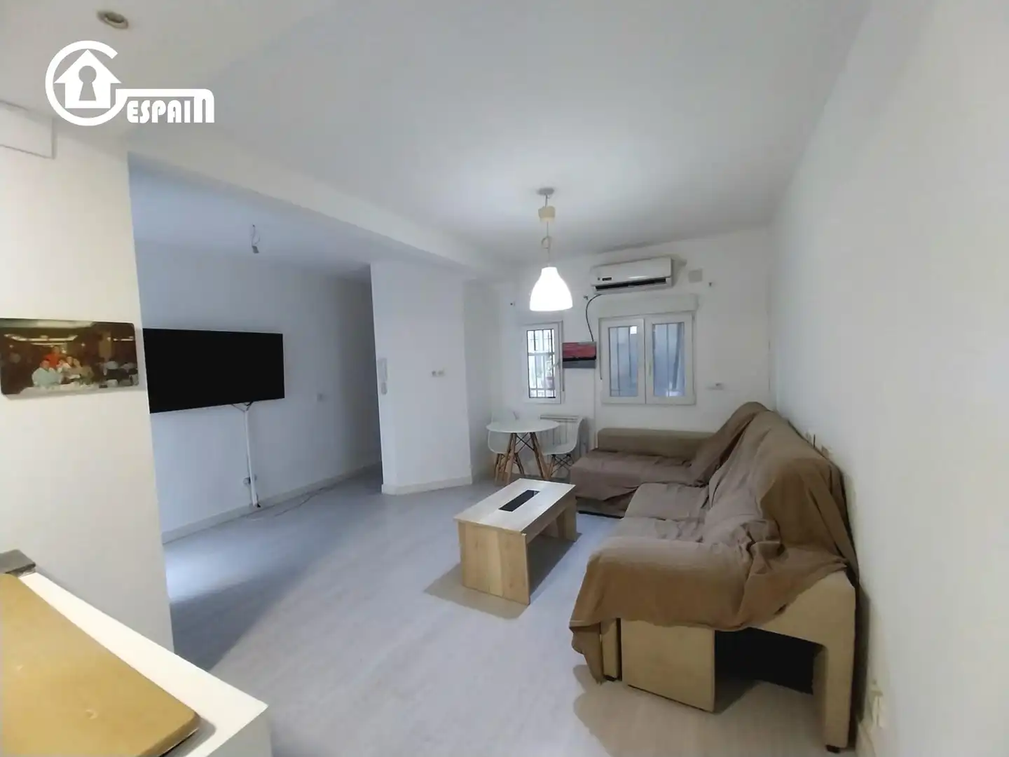 Living room of Flat for sale in Madrid  with Air Conditioner, Heating and Terrace
