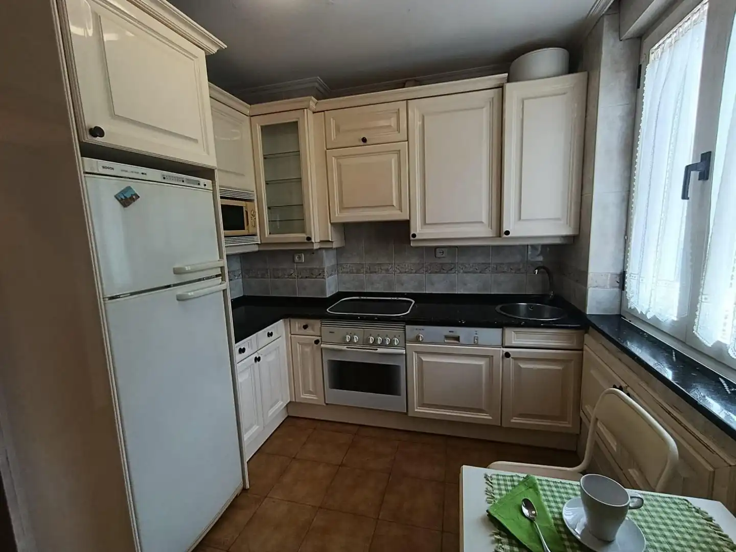 Kitchen of Flat for sale in Avilés  with Furnished