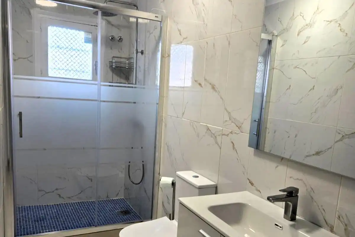 Baño de Casa o chalet en venta en Torrevieja con Jardín privado y Terraza