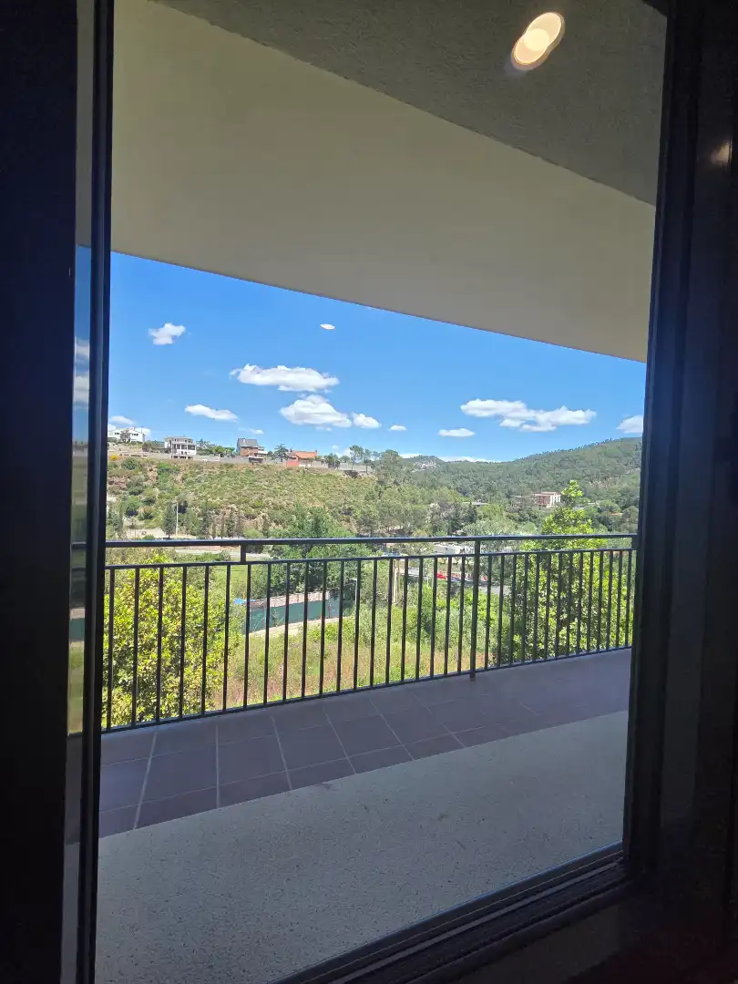 Terrassa de Casa o xalet en venda en Torrelles de Llobregat amb Aire condicionat, Calefacció i Jardí privat