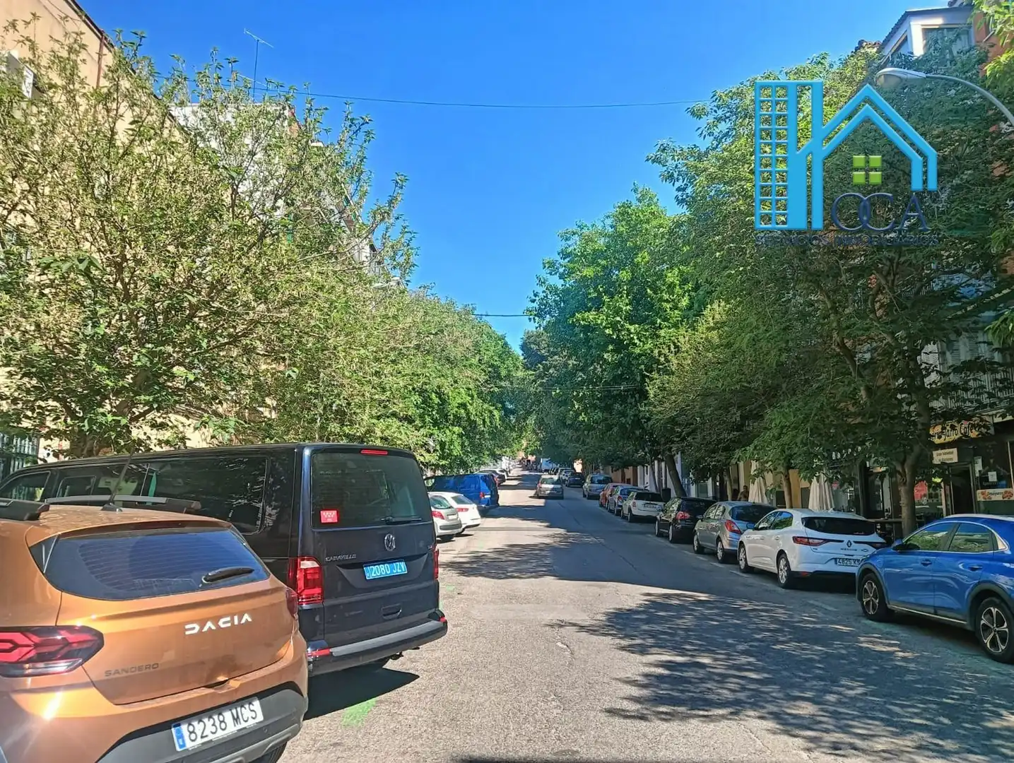 Vista exterior de Local en venda en Madrid amb Alarma
