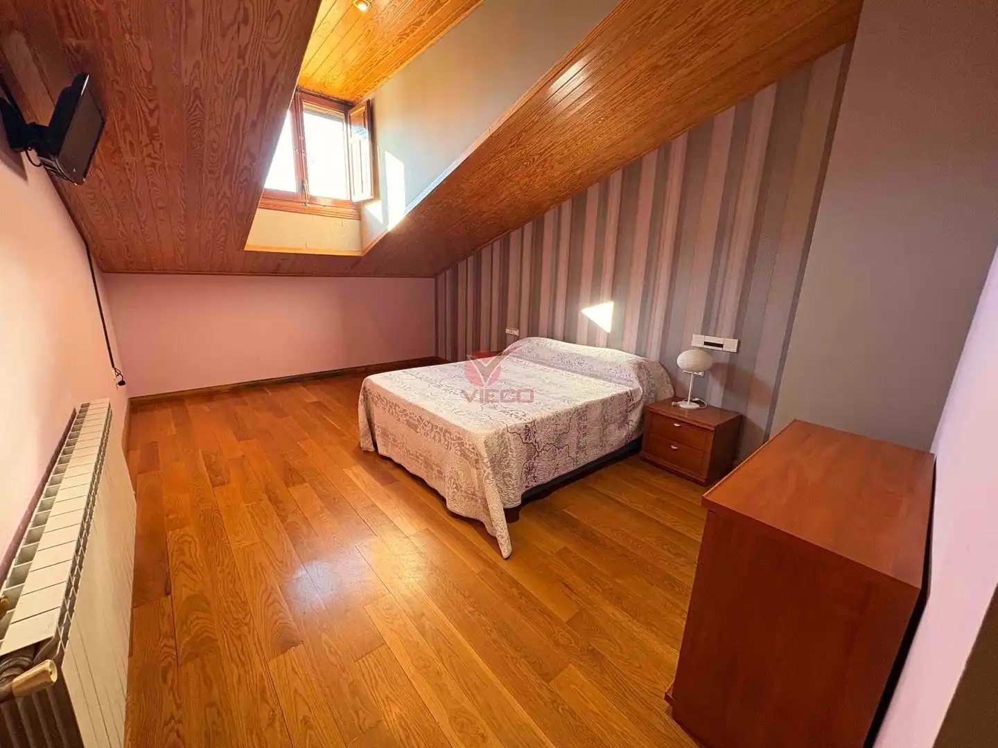 Habitación de Casa o chalet de alquiler en Cuenca con Calefacción y Amueblado