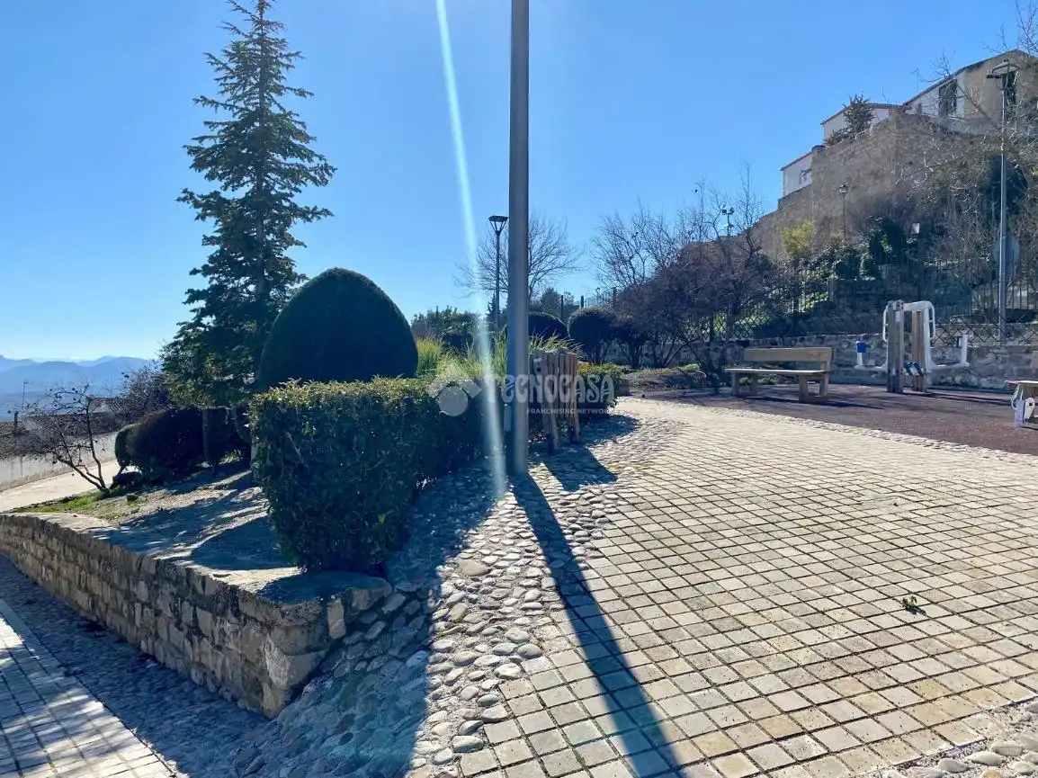 Exterior view of Detached homes for sale in Úbeda  with Air Conditioner, Heating and Terrace