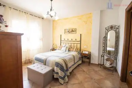 Villa con piscina in vendita a FUENTE ENCAÑA 50, imagen 18