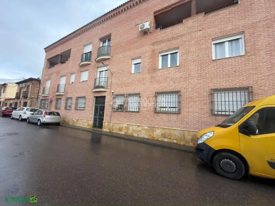 Vista exterior de Piso en venta en Yepes con Aire acondicionado, Parquet y Terraza