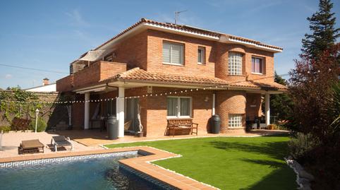 Foto 3 de Casa adosada en venda a Les Fonts, Sant Quirze del Vallès