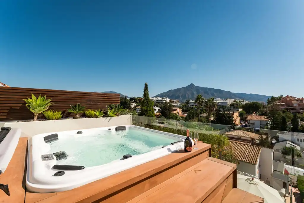 Chalet con piscina en venta en Nueva Andalucía, imagen 18