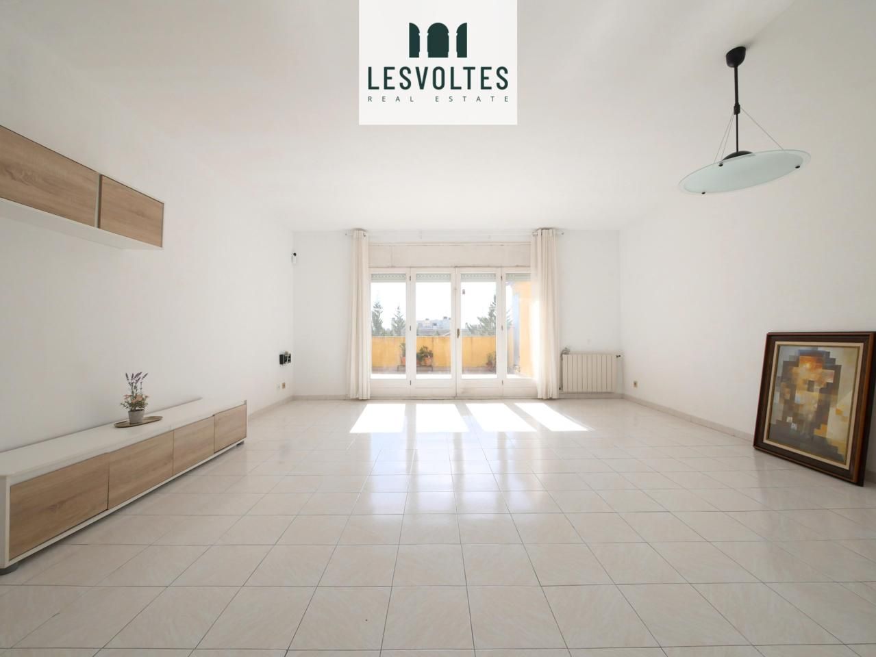 Sala d'estar de Casa adosada en venda en Palafrugell amb Calefacció i Balcó