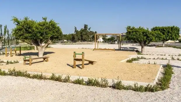 Casa adosada en venta en Daya Nueva
