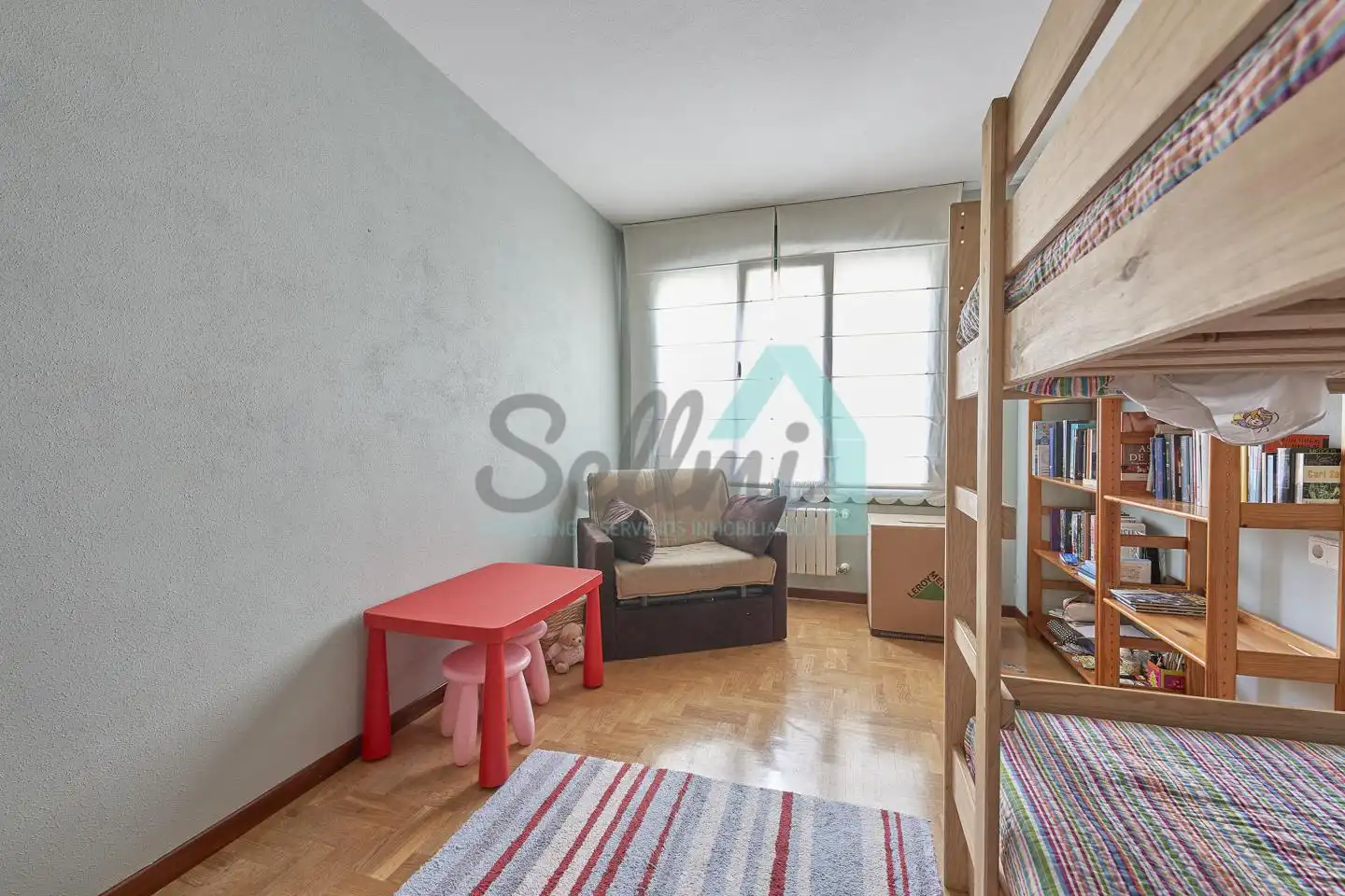 Flat for rent in Corín Tellado, Viesques