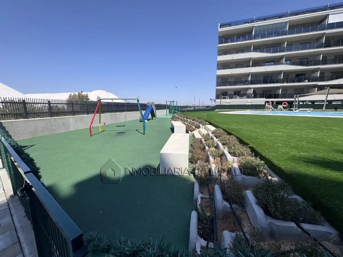 Terraza de Piso en venta en Santa Pola con Calefacción, Trastero y Piscina