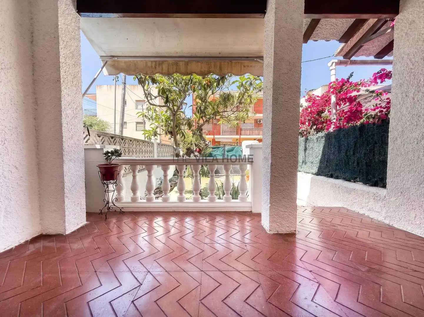 Terrassa de Casa adosada en venda en Cubelles amb Jardí privat, Terrassa i Traster