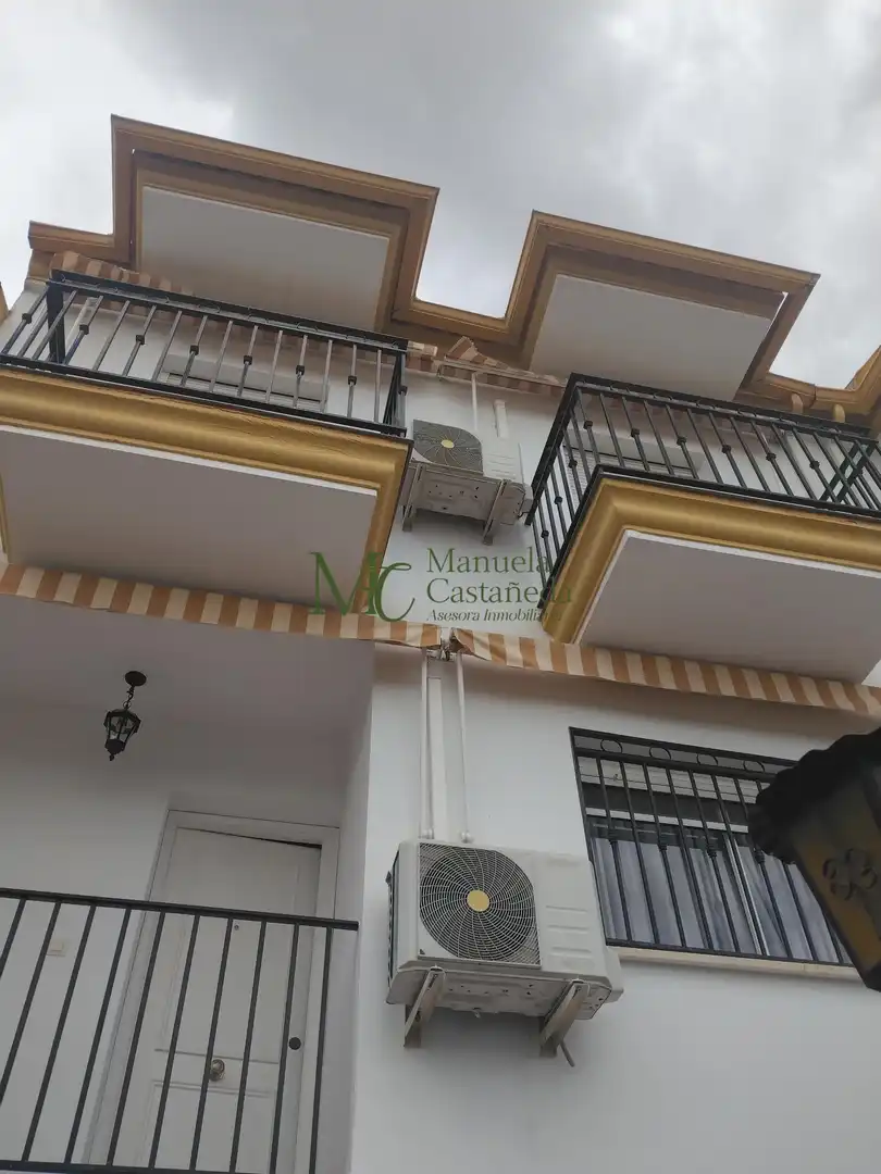 Duplexes for rent in Este