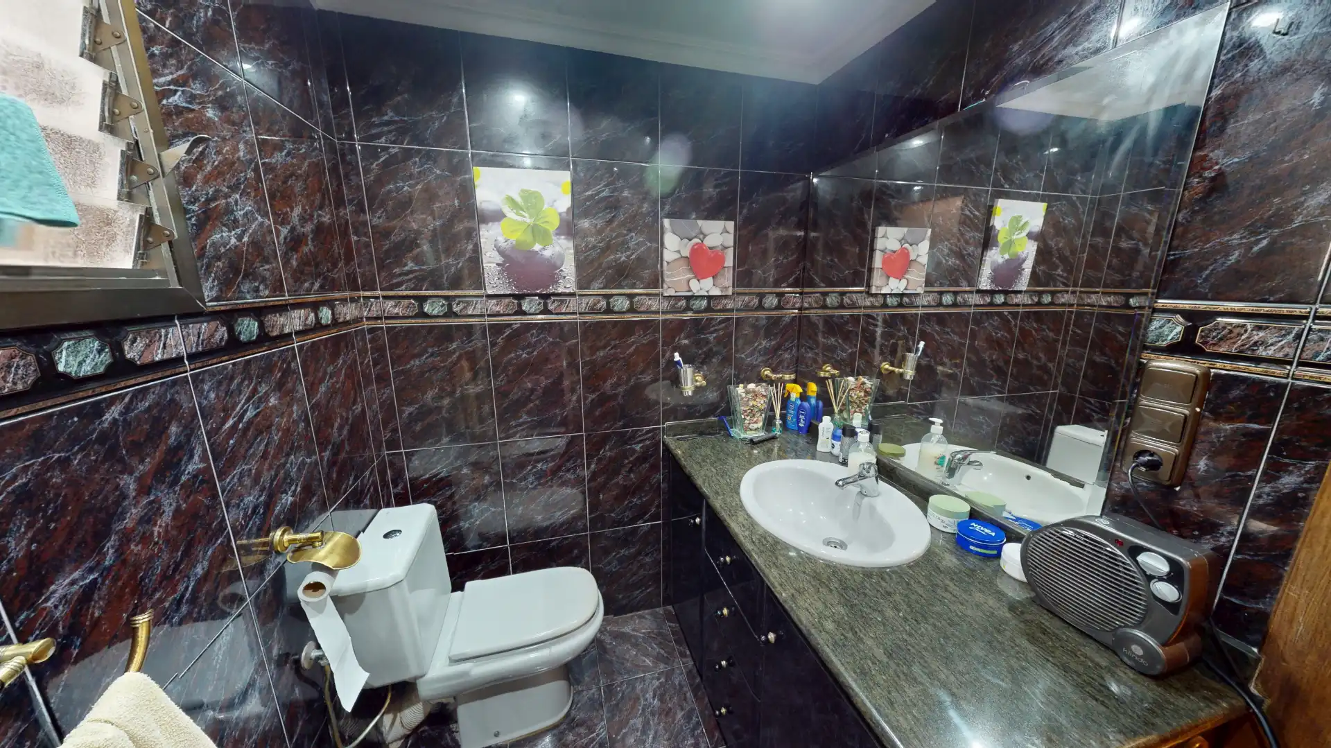 Baño de Piso en venta en Elche / Elx con Aire acondicionado, Amueblado y Horno