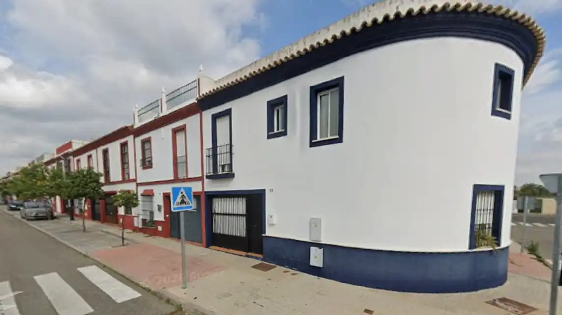 Terraced house with terrace for sale in Calle María Zambrano 36