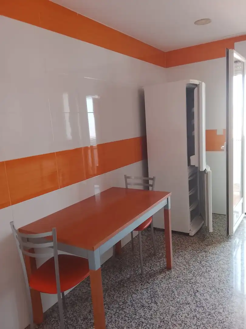 Appartamento con terrazza in vendita a Carretera Valencia 63, imagen 2