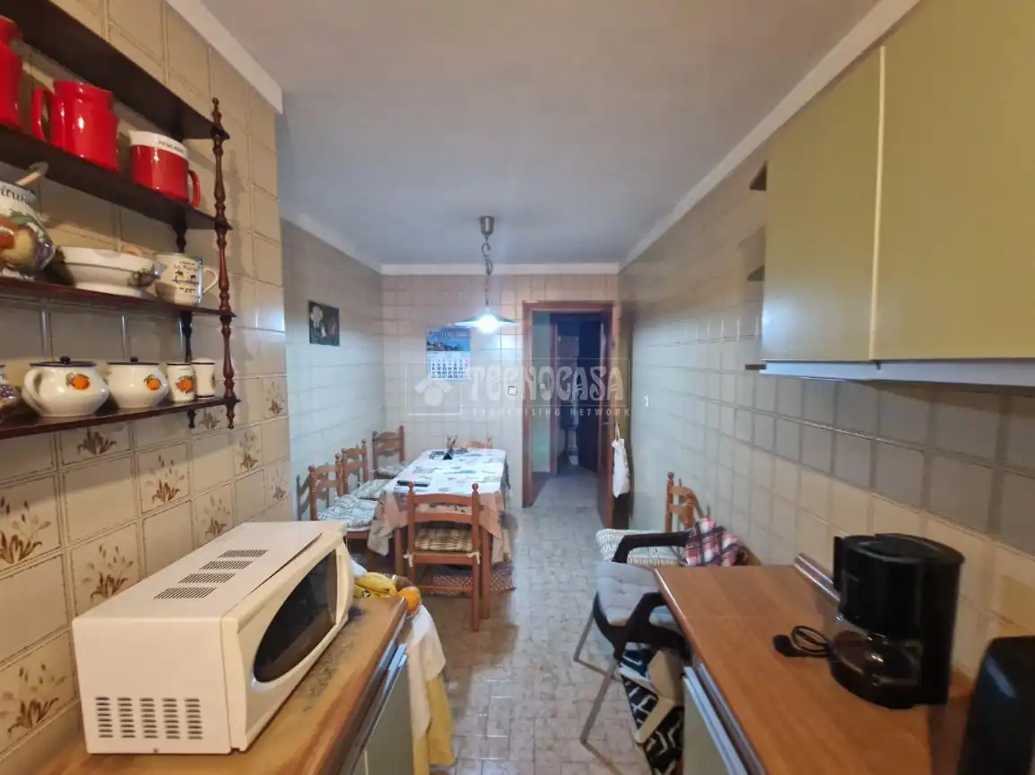 Cuina de Pis en venda en Palencia amb Terrassa