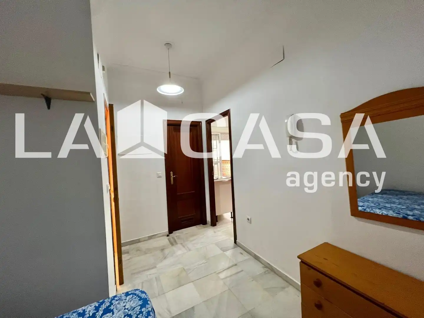Flat for sale in Dos Hermanas  with Air Conditioner and Furnished