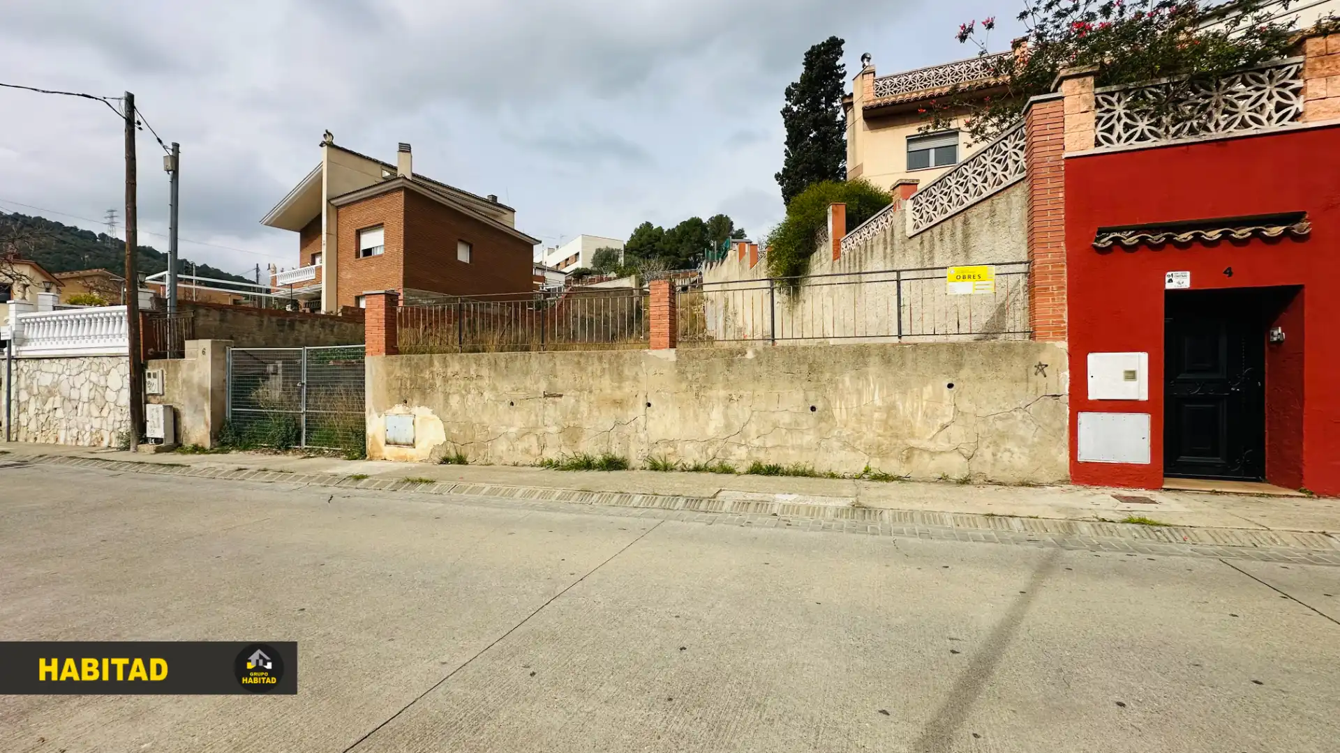 Außenansicht von Residential zum Verkauf in Sant Boi de Llobregat