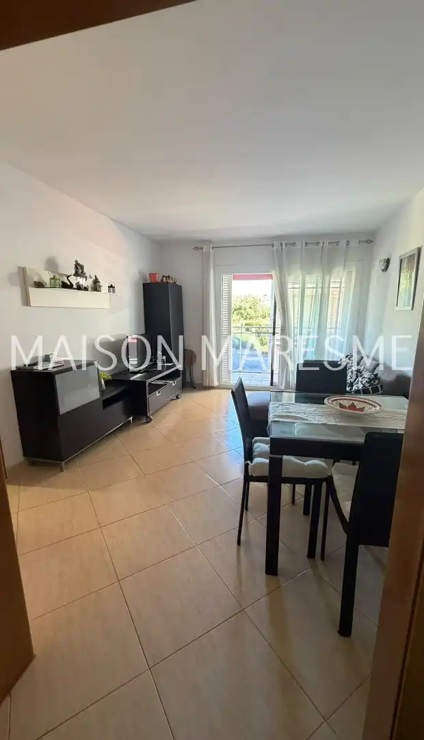 Sala d'estar de Pis en venda en Canet de Mar, Barcelona